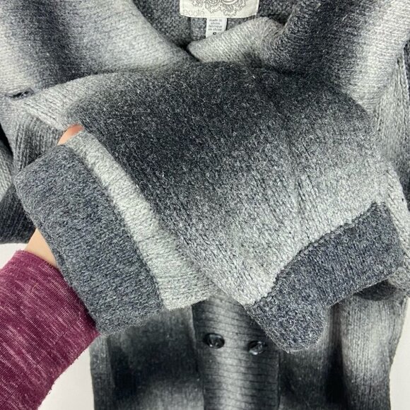 Urban Outfitters Wool‎ Blend Shacket Plaid Oversized Sweater Jacket Size Small - Picture 6 of 12